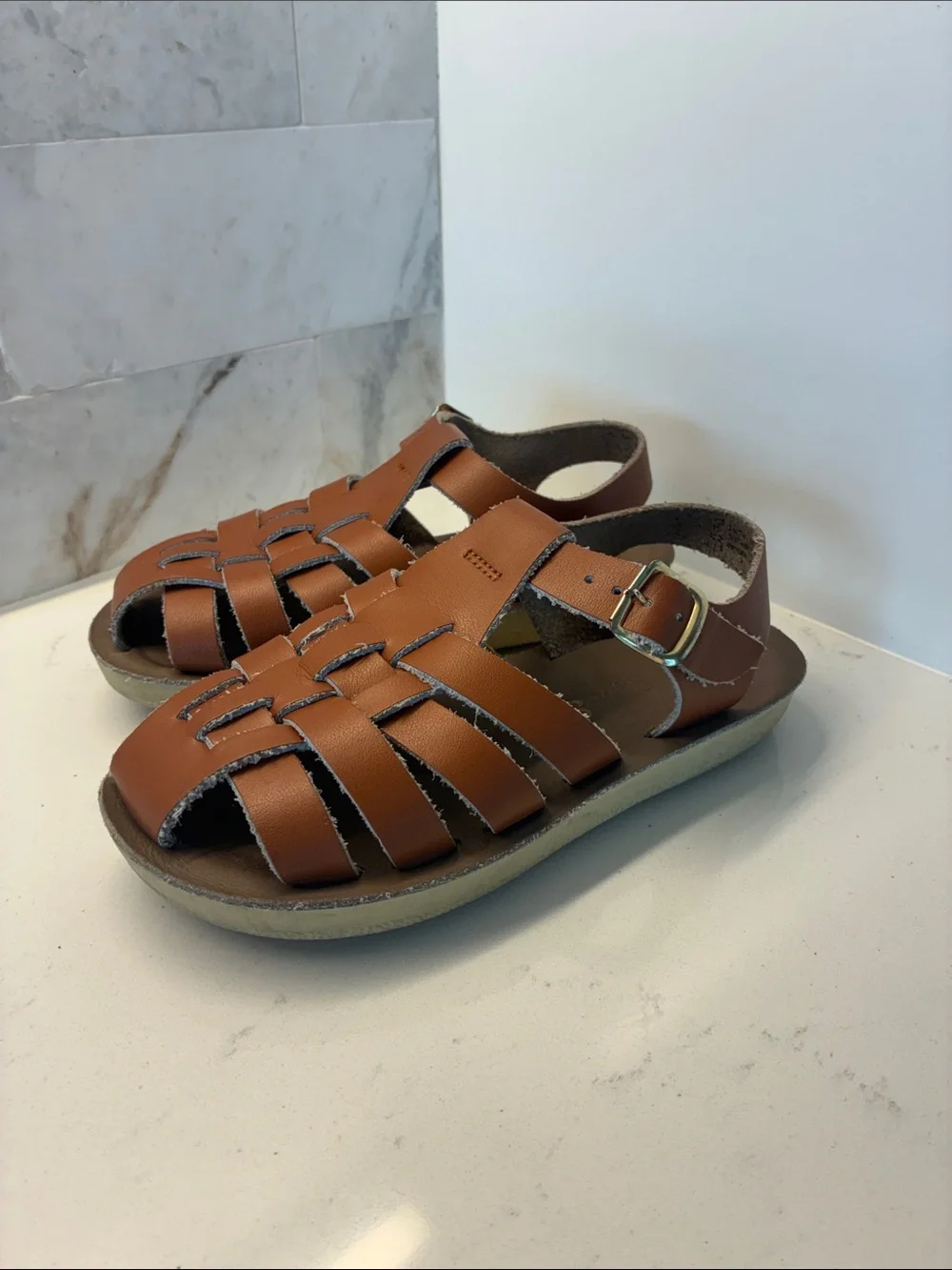 Saltwater Kids Brown Leather Fisherman Sandals with Buckle size 11